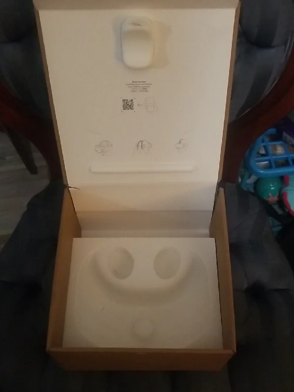 Quest 3 VR Headset - Brown Box